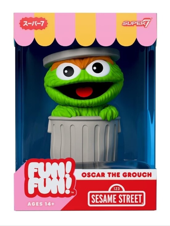 Source Unknown Other - Sesame Street Oscar the Grouch Vinyl Figure